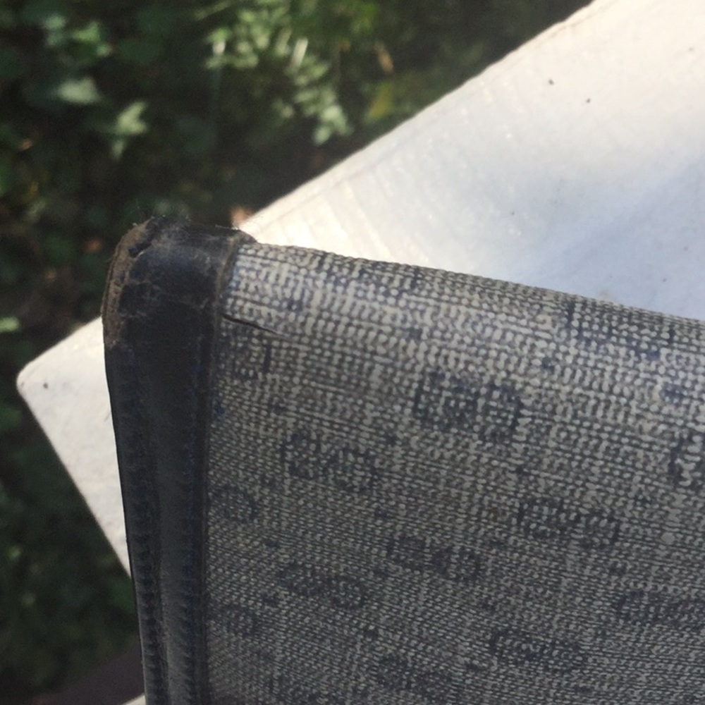 Authentic Gucci Wallet - Picture 3 of 6